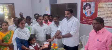 முகாம் நடந்த போது எடுத்த படம்.