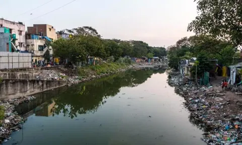 ஆக்கிரமிப்புகளை தடுக்க கூவம், அடையாறு ஆறுகளில் டிஜிட்டல் மூலம் கணக்கெடுப்பு