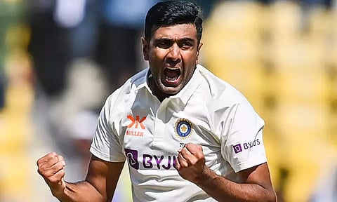 ஆஸ்திரேலியாவுக்கு எதிராக 97 விக்கெட்- ஹர்பஜன்சிங் சாதனையை அஸ்வின் முறியடித்தார்