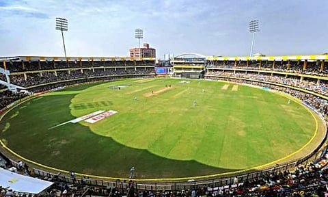 இந்தியா-ஆஸ்திரேலியா மோதும் 3-வது டெஸ்ட்: தர்மசாலாவில் இருந்து இந்தூருக்கு மாற்றம்