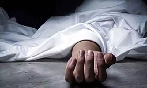 பி.ஏ.பி., பாசன வாய்க்காலில் அடையாளம் தெரியாத ஆண் பிணம்