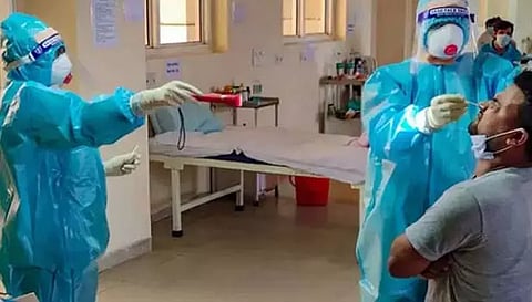 தினசரி பாதிப்பு சற்று உயர்வு- புதிதாக 102 பேருக்கு கொரோனா