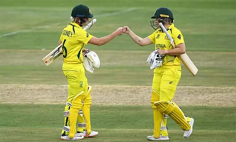 மூனே, ஹீலி அபார ஆட்டம்: 10 விக்கெட் வித்தியாசத்தில் இலங்கையை வென்றது ஆஸி.