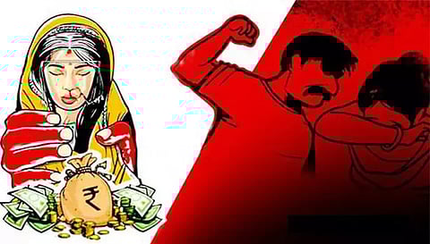 கூடுதல் வரதட்சணை கேட்டு இளம்பெண் சித்ரவதை