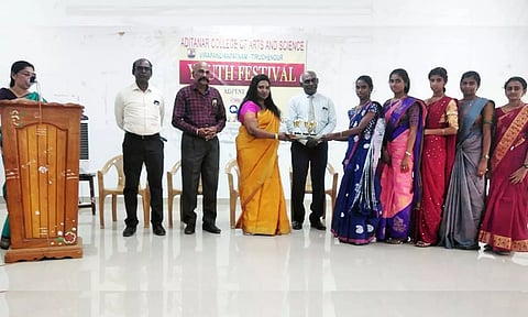 திருச்செந்தூர் ஆதித்தனார் கல்லூரியில் கலாசார போட்டிகள்