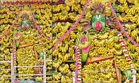 விஸ்வரூப ஜெயமாருதி ஆஞ்சநேயருக்கு 10 ஆயிரம் வாழைப்பழங்களால் அலங்காரம்