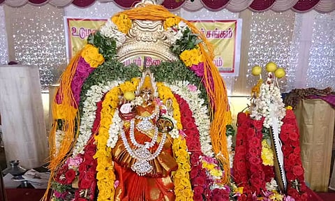 உடுமலை சங்கிலிவீதி பத்ரகாளியம்மன் கோவில்  திருவிழா - சாமி சாட்டுதல் நிகழ்ச்சியுடன் தொடங்கியது