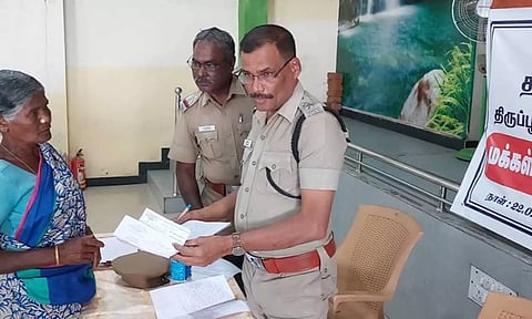 காவல்துறை சார்பில் தாராபுரத்தில் மக்கள் குறைதீர்க்கும் நாள் கூட்டம்