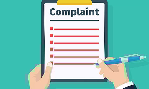 குடியிருப்பு சந்தா விவகாரம் - போலீஸ் நிலையத்தில் புகார்