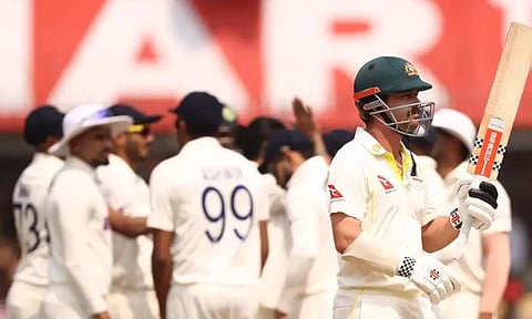 3வது டெஸ்ட் போட்டி- ஆஸ்திரேலியாவின் அபார பந்து வீச்சில் இந்தியா 109 ரன்களுக்கு ஆல் அவுட்