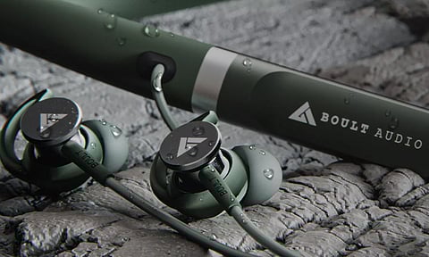 ஃபாஸ்ட் சார்ஜிங் வசதி கொண்ட போல்ட் இயர்பட்ஸ் இந்தியாவில் அறிமுகம்