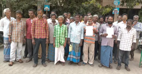 இடைத்தேர்தலுக்காக மூடப்பட்ட டாஸ்மாக் கடையை மீண்டும் திறக்க வேண்டும்