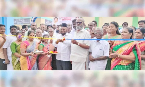 புதிய வகுப்பறை கட்டிடங்களை ஜவாஹிருல்லா எம்.எல்.ஏ திறந்து வைத்தார்.