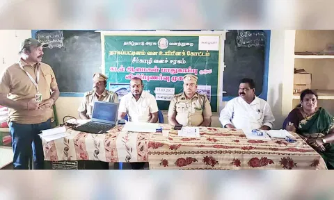 கடல் ஆமைகள் பாதுகாப்பு குறித்த விழிப்புணர்வு முகாம் நடந்தது.