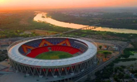 வாரணாசியில் ரூ.300 கோடி செலவில் புதிய சர்வதேச கிரிக்கெட் மைதானம்