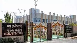 ஆந்திர சட்டசபையில் தெலுங்கு தேசம் எம்.எல்.ஏ.க்கள் 10 பேர் சஸ்பெண்டு