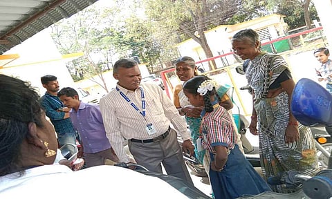 அரசு மருத்துவமனையில் சுகாதார துறை இணை இயக்குனர் திடீர் ஆய்வு