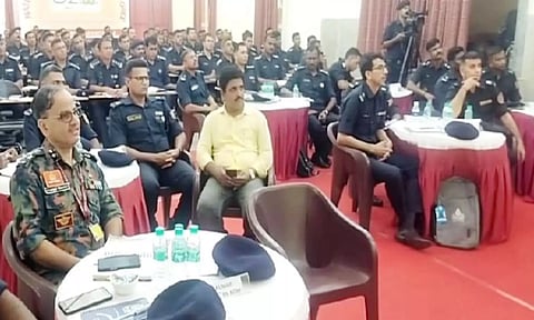 கதிர்வீச்சு, பேரிடரின் போது செயல்படுவது குறித்து அதிகாரிகளுக்கு பயிற்சி