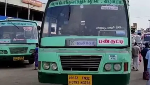 திருவண்ணாமலை கார்த்திகை தீப திருவிழா: விழுப்புரம் கோட்டம் சார்பில்900 சிறப்பு பஸ்கள் இயக்கம்