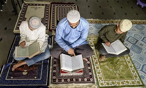 ரமலான் நோன்பு இன்று அதிகாலை தொடங்கியது