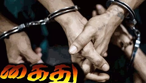 பணம் வைத்து சூதாடிய 10 பேர் கைது