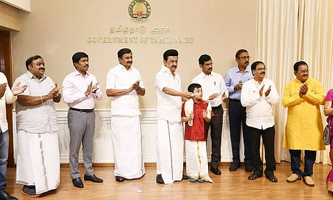 பெயர் பலகையை திறந்து வைத்த முதல்வர் ஸ்டாலின்