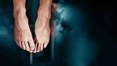 கயத்தாறு அருகே ஆட்டோ டிரைவர் தற்கொலை