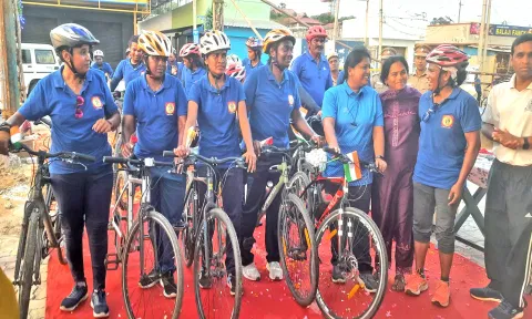 சென்னையில் இருந்து புறப்பட்ட பெண் போலீசாரின் சைக்கிள் பேரணி கன்னியாகுமரி வந்தது