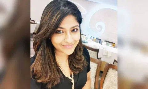 அபர்ணா