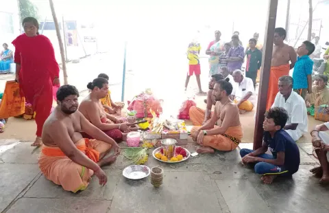 அந்தியூர் பத்ரகாளியம்மன் கோவிலில் கணபதி ஹோமம் நடந்த போது எடுத்த படம்.