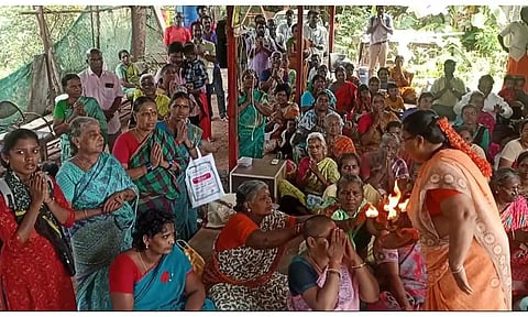 &nbsp;ராமநவமியை முன்னிட்டு 108 கிலோ சர்க்கரை அபிஷேகம் நடைபெற்ற காட்சி.