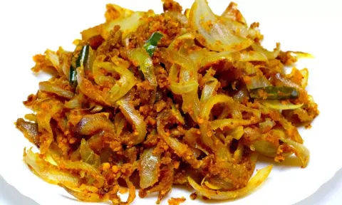 சப்பாத்திக்கு சூப்பரான ஆனியன் சப்ஜி
