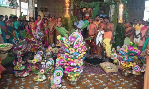 &nbsp;பொங்கல் பூச்சாட்டு விழா நடைபெற்ற காட்சி.