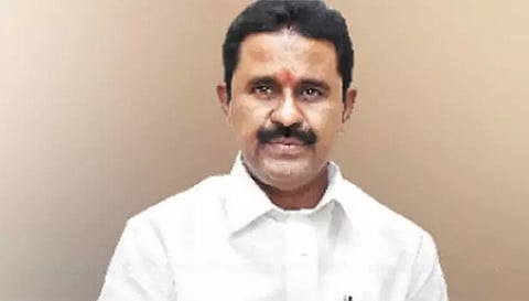 அ.தி.மு.க.வுக்கும், ஓ.பி.எஸ்.சுக்கும் இடையே எந்த சம்பந்தமும் கிடையாது- ஆர். காமராஜ் பேட்டி