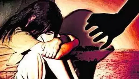 சிறுமியை பலாத்காரம் செய்த வாலிபருக்கு 10 ஆண்டுகள் சிறை