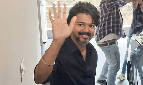 அம்பேத்கர் பிறந்தநாளை கொண்டாட நிர்வாகிகளுக்கு அறிவுறுத்தல்.. அரசியல் பயணத்திற்கு தயாராகும் விஜய்?