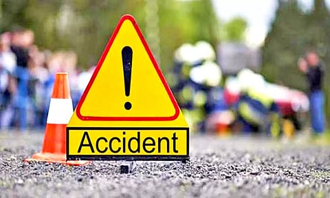 சீர்காழி புறவழிச்சாலையில் எச்சரிக்கை பலகைகள் வைக்க வேண்டும்