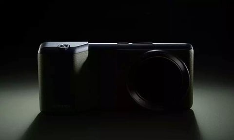 ஸ்மார்ட்போனை கேமராவாக மாற்றும் புதிய சாதனம்... சியோமி வெளியிட்ட சூப்பர் டீசர்..!