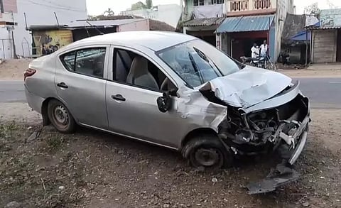 ஆட்டோ மீது கார் மோதி விபத்து