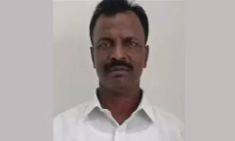மங்கலம்பேட்டையில் டீ குடிக்க சென்ற நரிக்குறவர் சமூகத்தினர் விரட்டியடிப்பு:  கடை உரிமையாளர் கைது