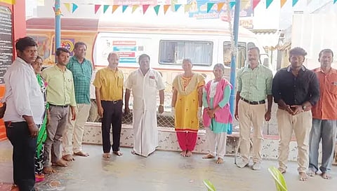 முகாமில் கலந்துகொண்டவர்களை படத்தில் காணலாம்.