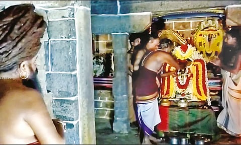 திருமுலைப்பால் விழா நடந்த போது எடுத்த படம்.