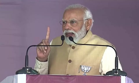 காங்கிரஸ் என்னை அவமரியாதை செய்கிறது- கர்நாடக பிரச்சாரத்தில் பிரதமர் மோடி குற்றச்சாட்டு