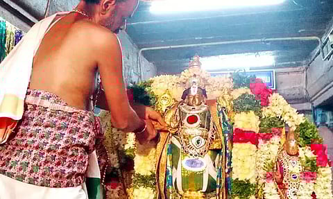 சித்திரை திருவிழா தொடங்கியது