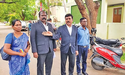 சி.பி.சி.ஐ.டி. அலுவலகத்திற்கு வந்த அருண்குமார் தரப்பினர்.