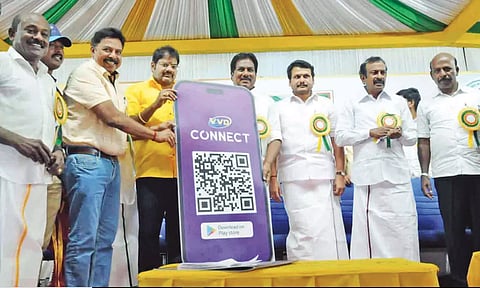 வி.வி.டி.செயலியை அமைச்சர்கள் முத்துசாமி, மா.சுப்பிரமணியன், செந்தில்பாலாஜி, மூர்த்தி ஆகியோர் அறிமுகப்படுத்தியபோது எடுத்த படம்.