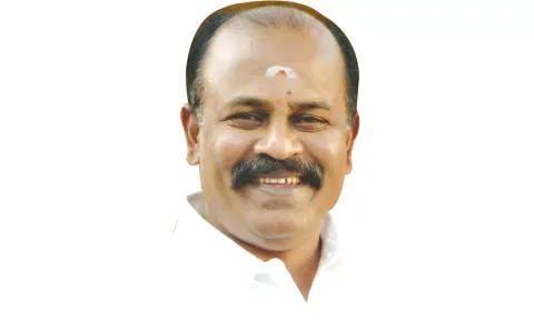 குறைந்தபட்ச ஆதார விலைக்கு கொப்பரை தேங்காய் முழுவதையும் கொள்முதல் செய்ய வேண்டும்-மாவட்ட கலெக்டரிடம் பொள்ளாச்சி ஜெயராமன் எம்.எல்.ஏ. மனு