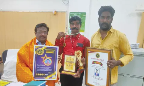 பாராட்டு விழா நடைபெற்றது.