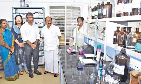 கிண்டி சிட்கோ தொழிற்பேட்டையில் தொழில் கூட்டுறவு ஆய்வகம் சீரமைப்பு- அமைச்சர் தா.மோ.அன்பரசன் திறந்து வைத்தார்