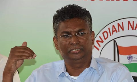 குமாரசாமி காங்கிரசுக்கு ஆதரவு தருவார்: சதீஷ் ஜார்கிகோளி பேட்டி